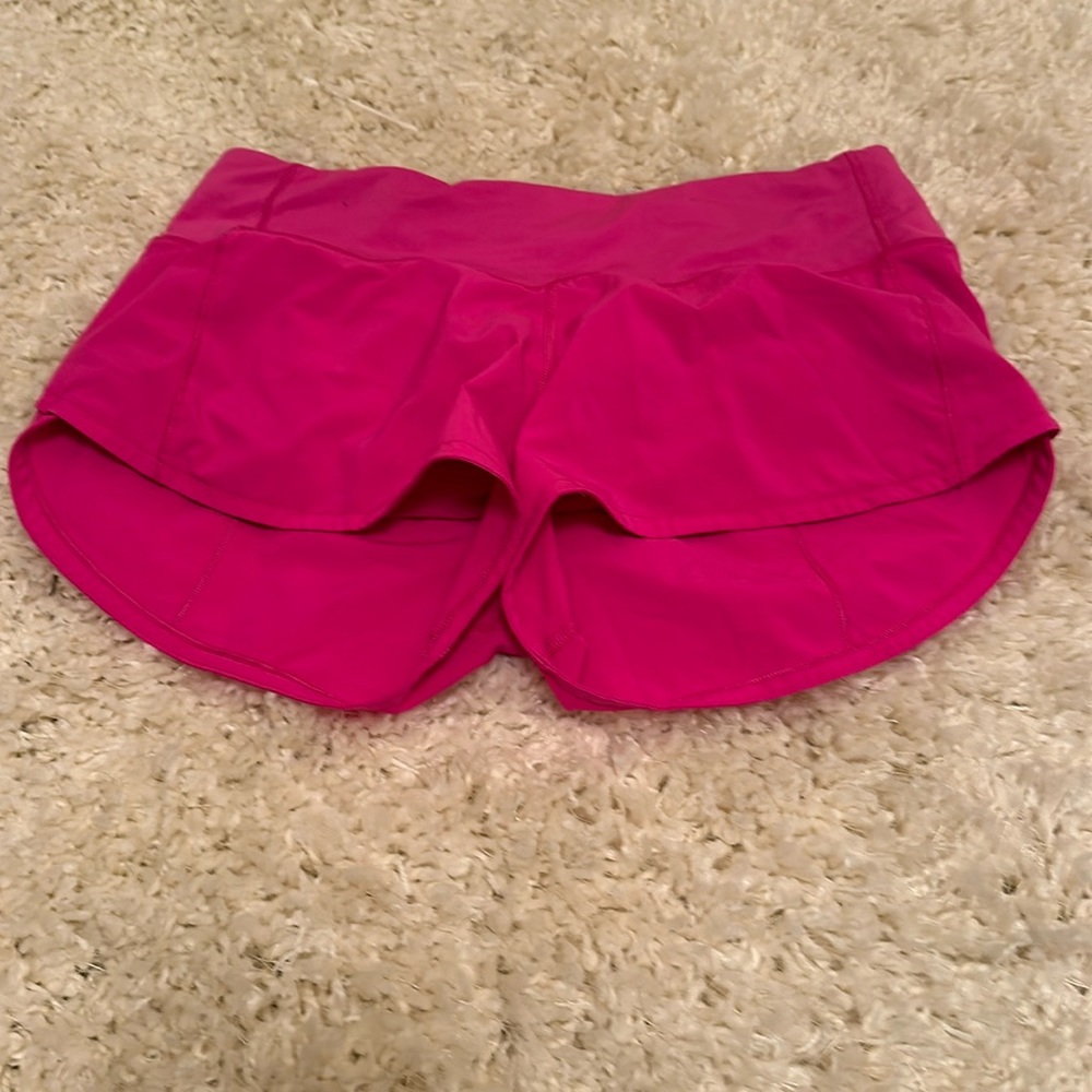 Lululemon size 4 Hot Pink Low Rise 2.5 Speed Up Shorts